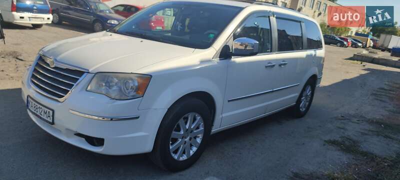 Chrysler Grand voyager (2009)