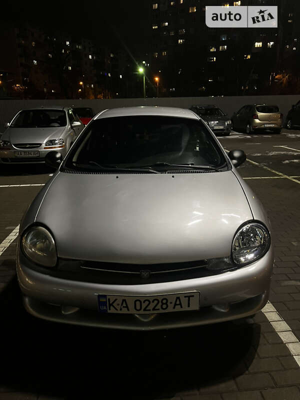 Chrysler Neon (2001)