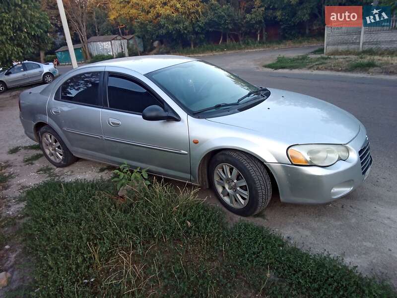 Chrysler Sebring (2003)