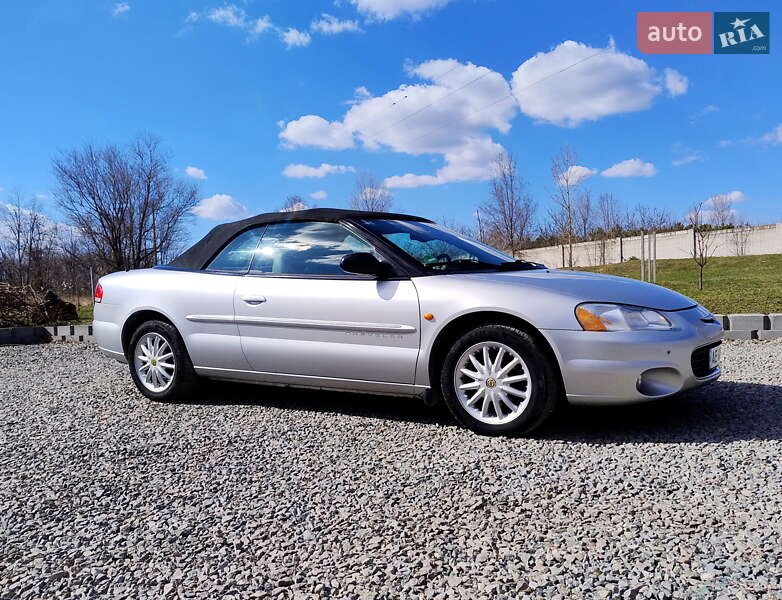 Chrysler Sebring (2001)