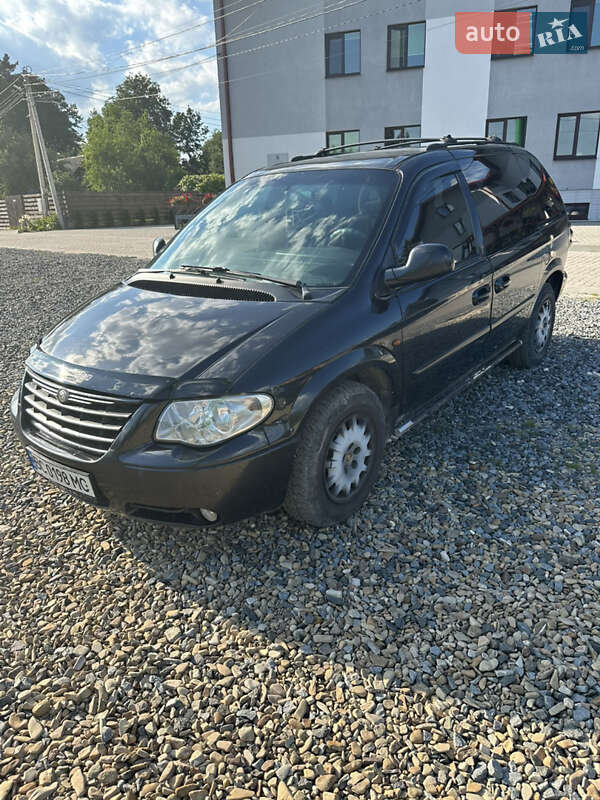 Chrysler Voyager (2004)
