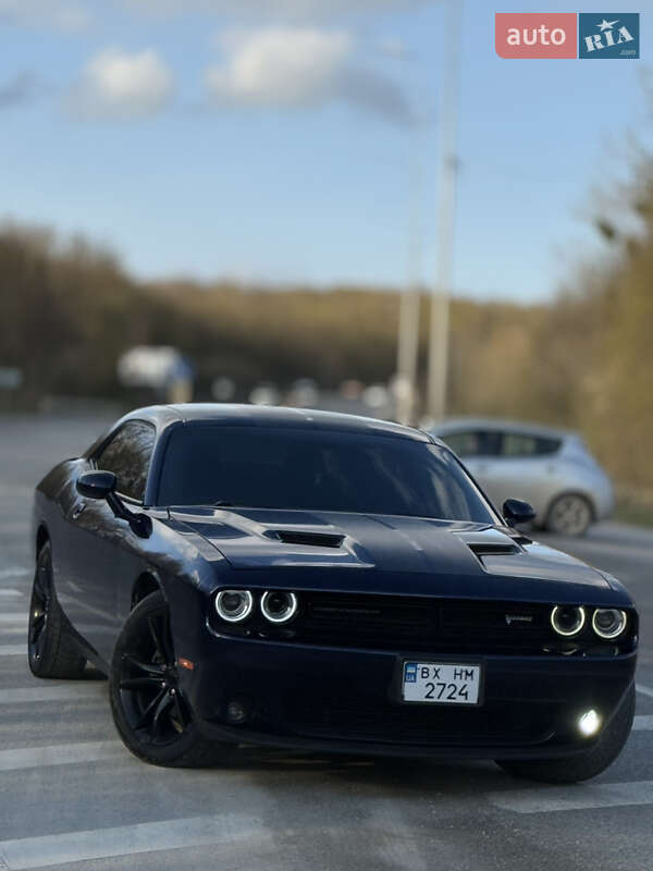 Dodge Challenger (2016)