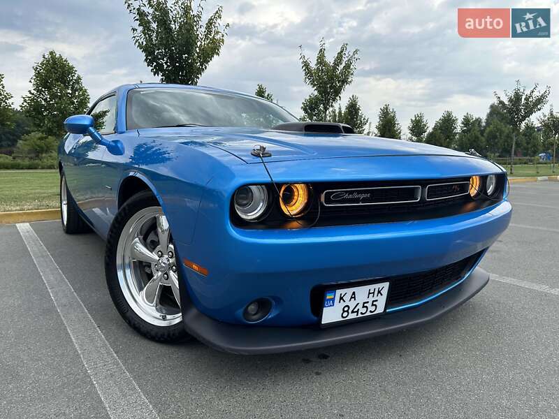 Dodge Challenger (2015)