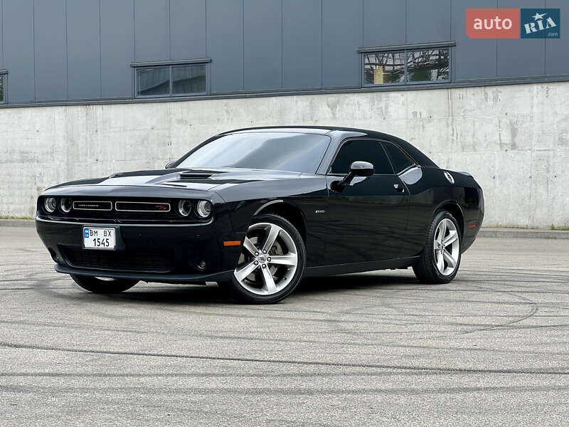 Dodge Challenger (2016)
