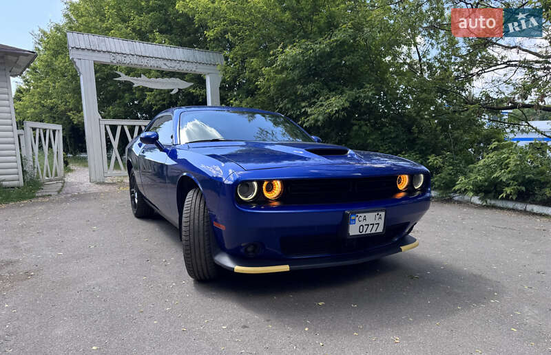 Dodge Challenger (2019)