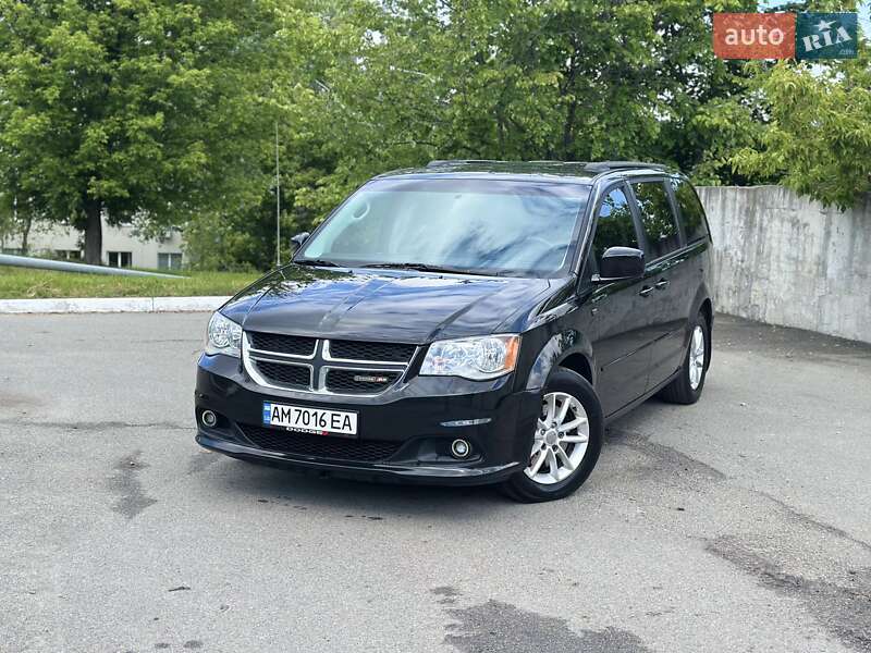 Dodge Grand caravan (2016)