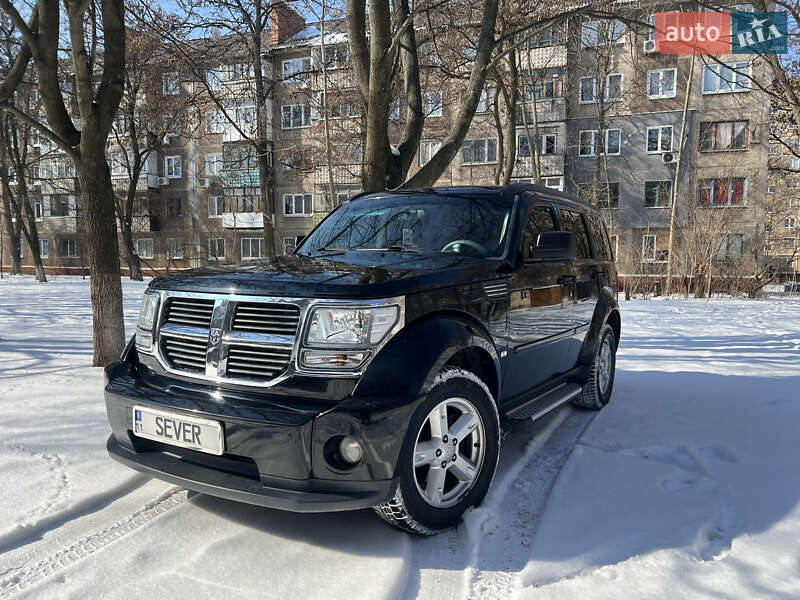 Dodge Nitro (2007)