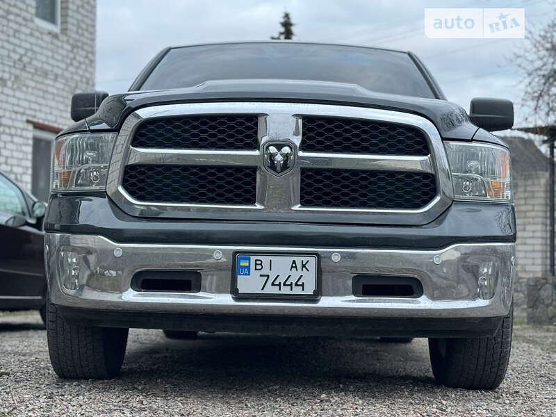 Dodge Ram-1500 (2015)