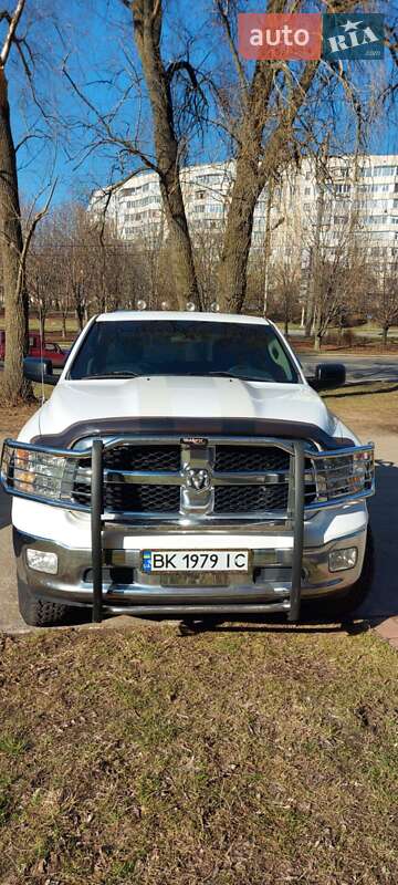 Dodge Ram 1500 (2014)