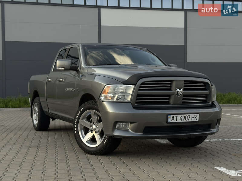 Dodge Ram 1500 (2012)