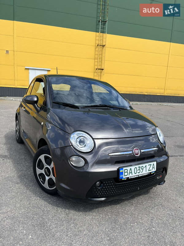 Fiat 500e (2015)