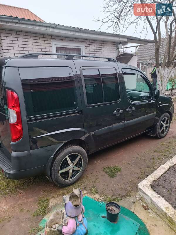 Fiat Doblo (2010)