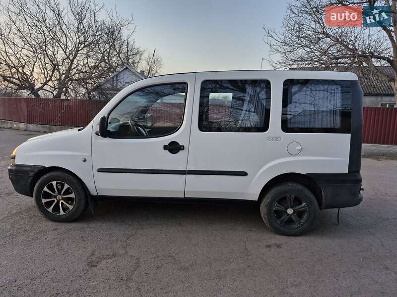 Fiat Doblo (2004)