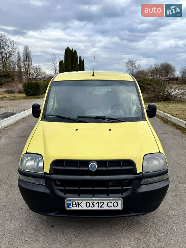 Fiat Doblo (2004)