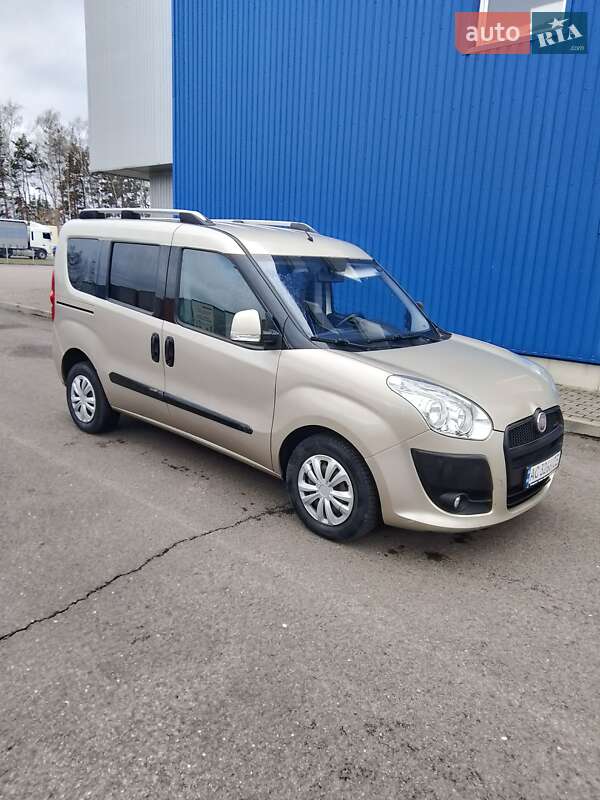 Fiat Doblo (2010)