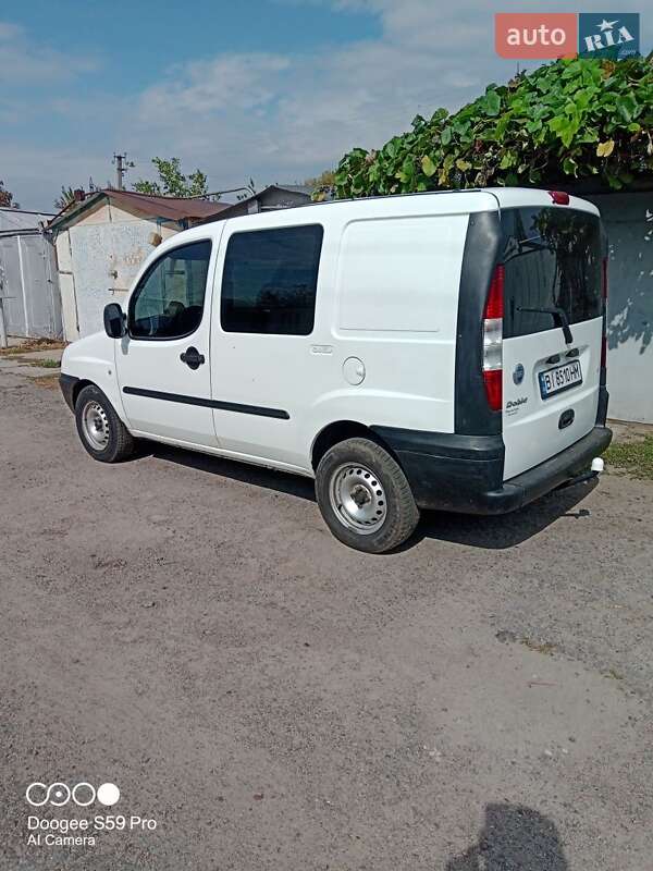 Fiat Doblo (2005)