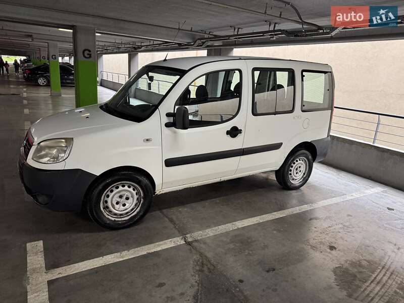 Fiat Doblo (2008)