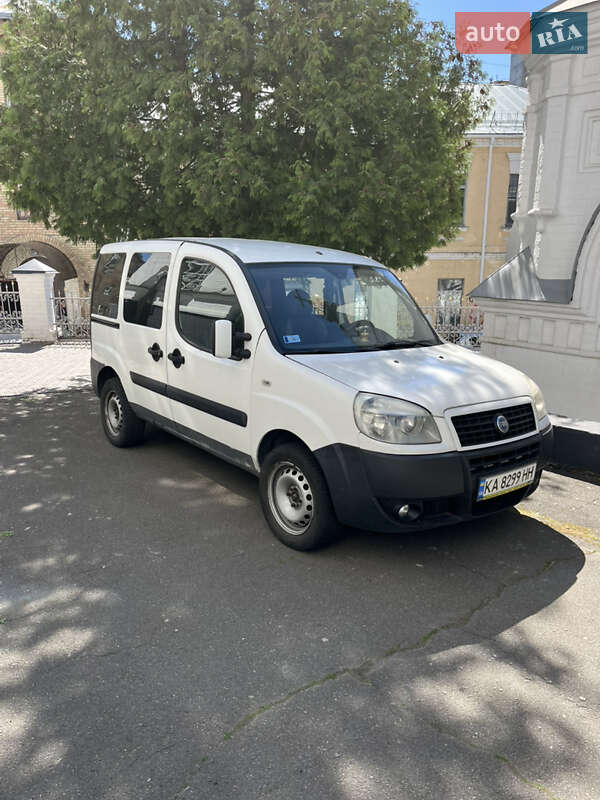 Fiat Doblo (2008)