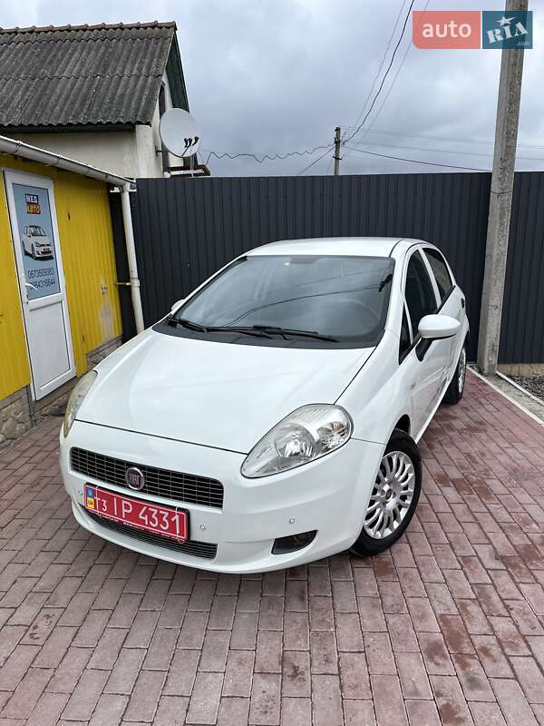 Fiat Grande punto (2011)