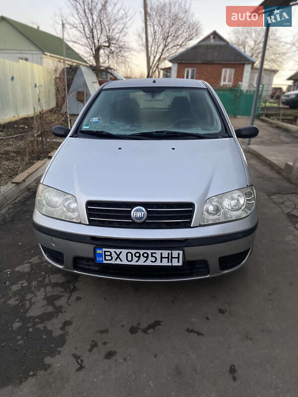 Fiat Punto (2004)