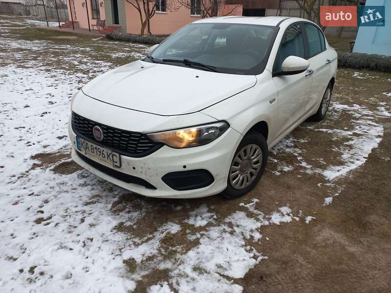 Fiat Tipo (2019)