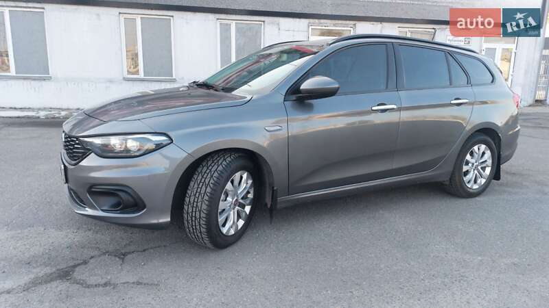 Fiat Tipo (2017)