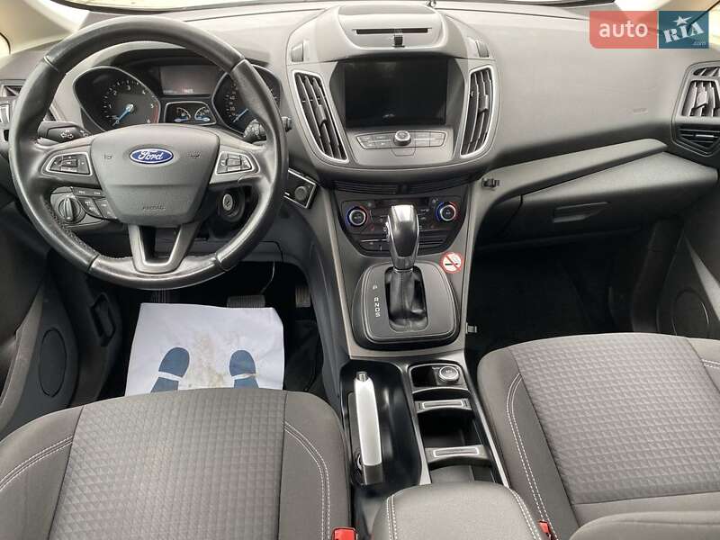 Ford Grand c-max (2018)