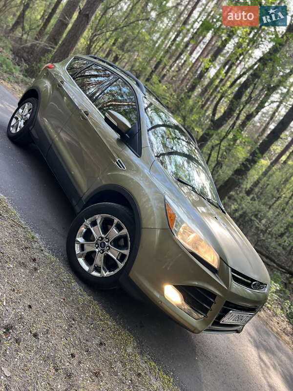 Ford Escape (2013)