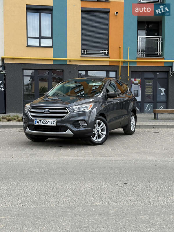 Ford Escape (2017)