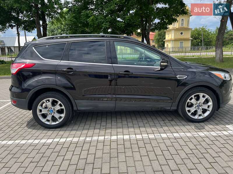 Ford Escape (2012)