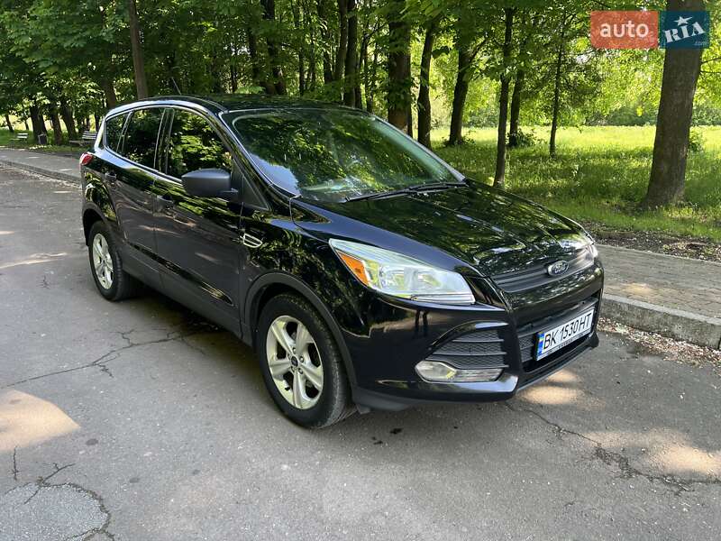Ford Escape (2016)