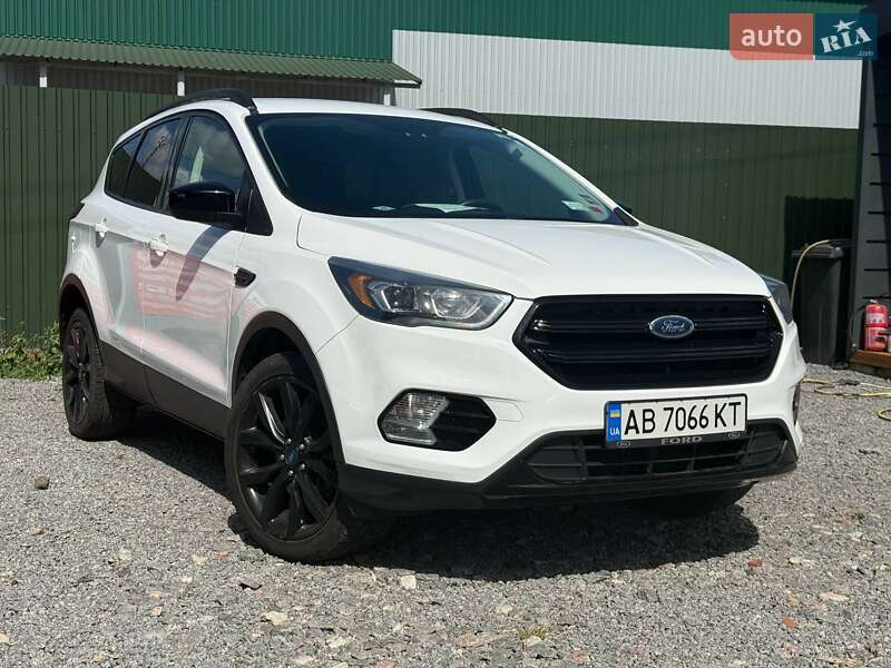 Ford Escape (2019)