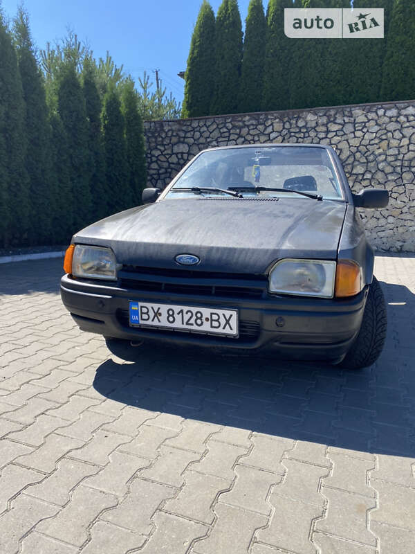 Ford Escort (1987)