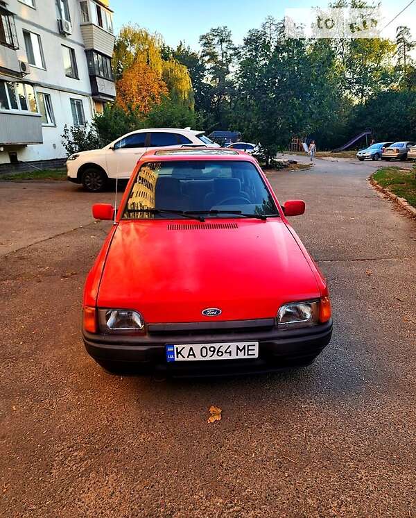 Ford Escort (1990)