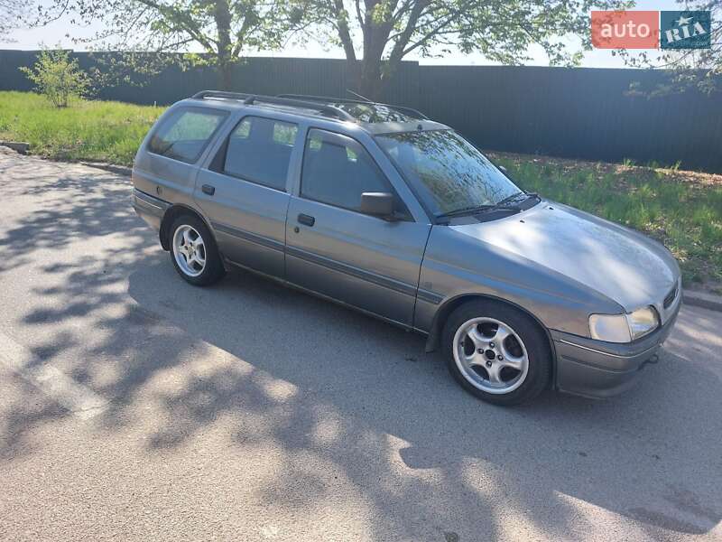Ford Escort (1991)