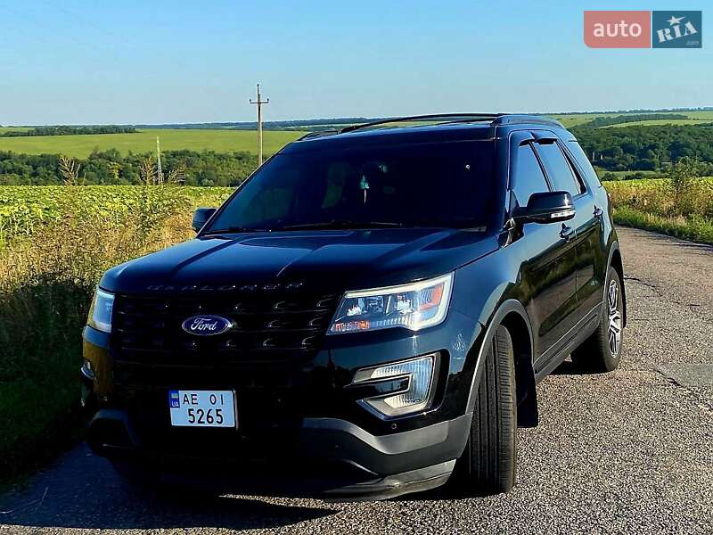 Ford Explorer (2015)