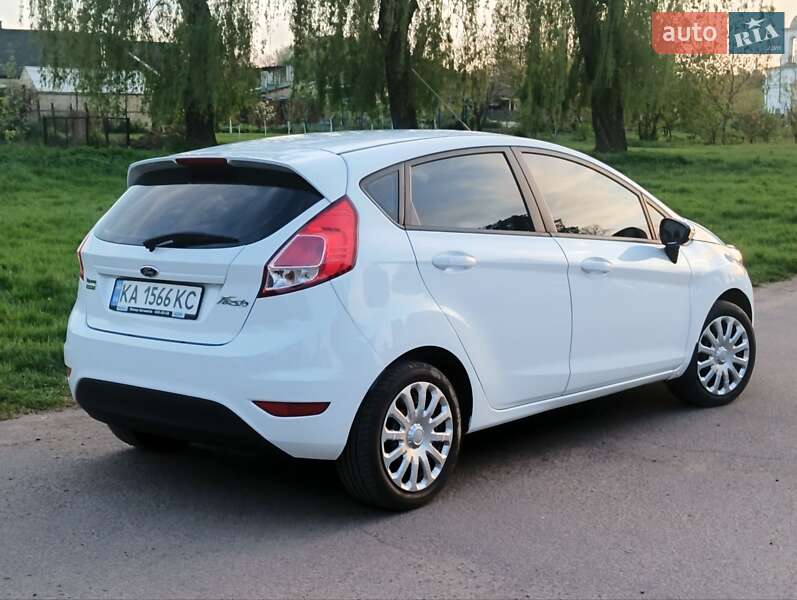 Ford Fiesta (2014)