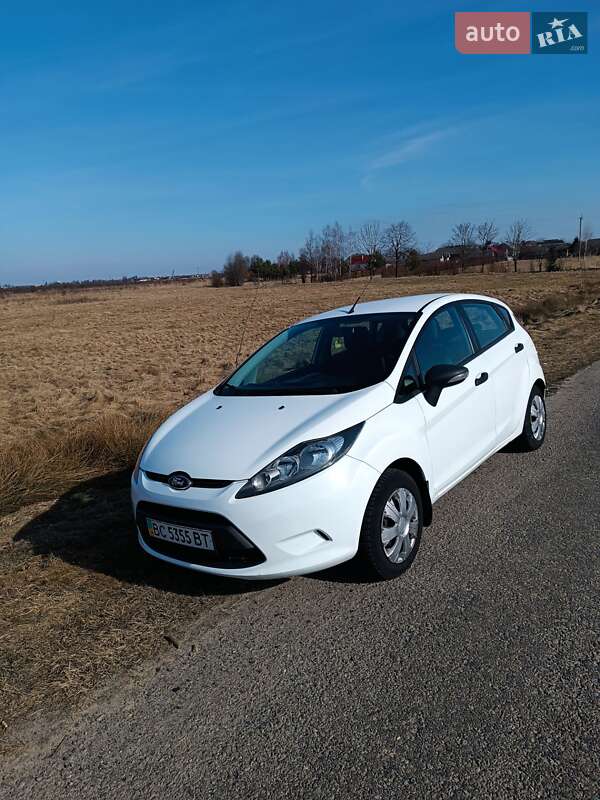 Ford Fiesta (2012)