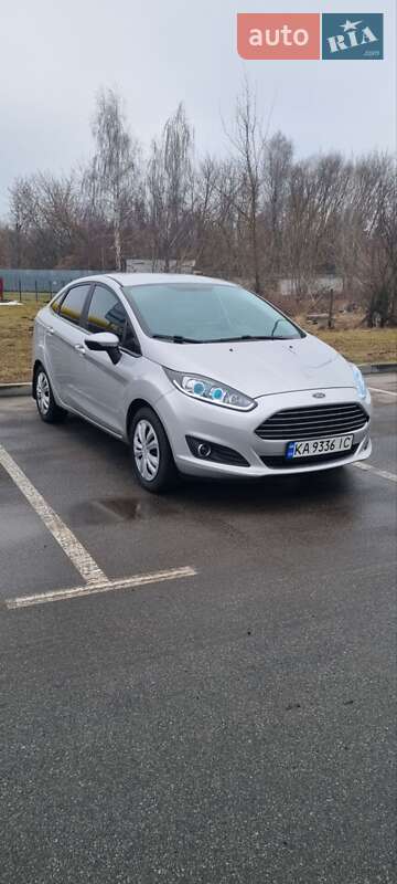 Ford Fiesta (2015)