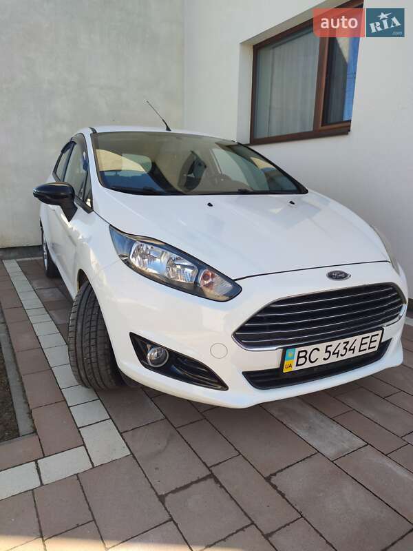 Ford Fiesta (2013)