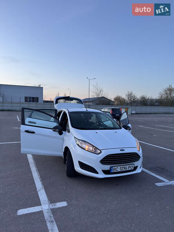 Ford Fiesta (2013)