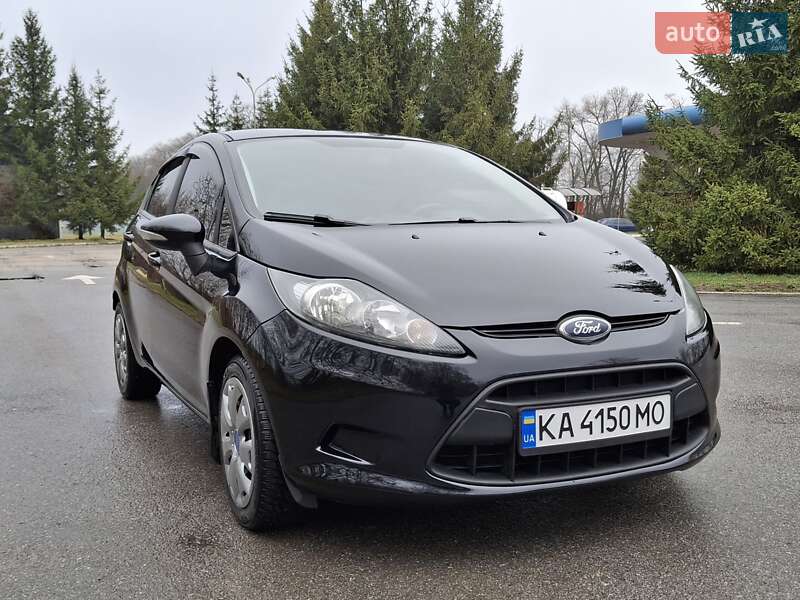 Ford Fiesta (2012)
