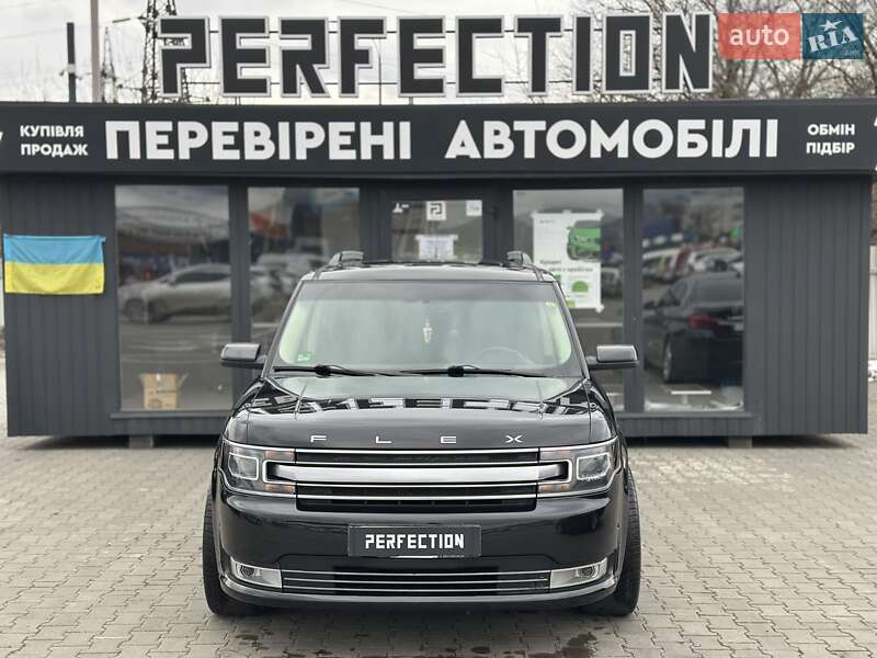Ford Flex (2012)