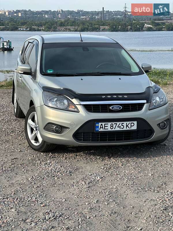 Ford Focus (2010)