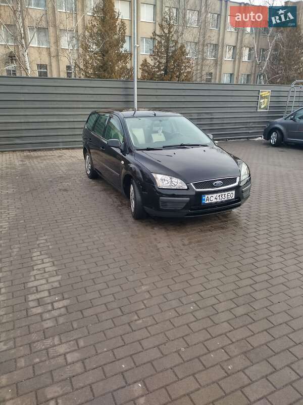 Ford Focus (2005)