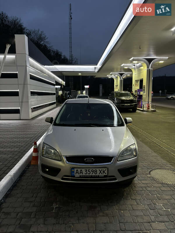 Ford Focus (2006)