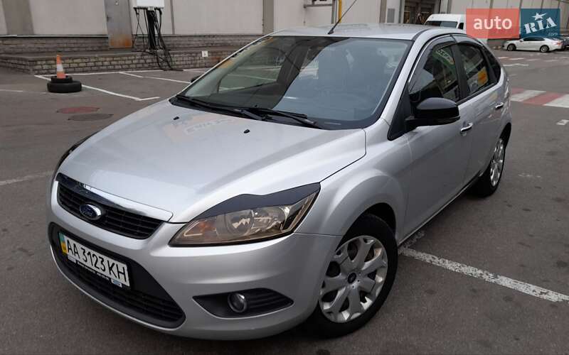 Ford Focus (2010)