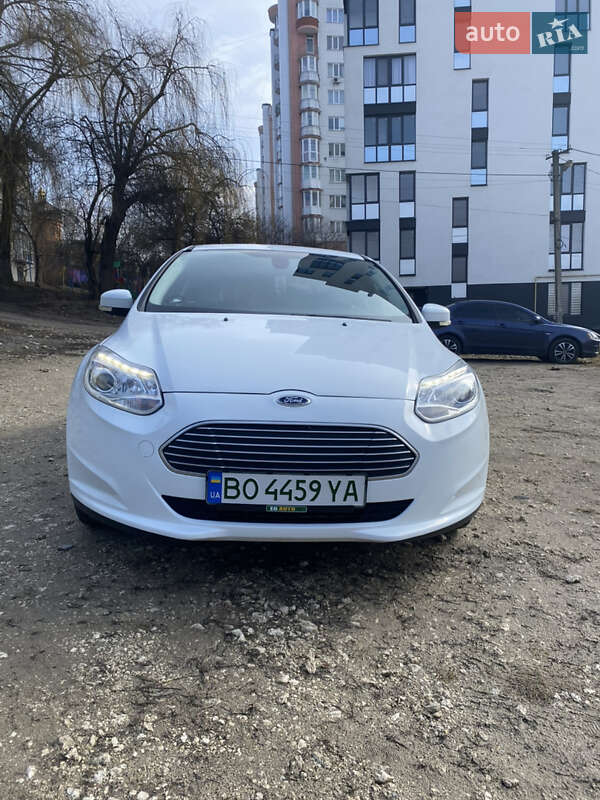 Ford Focus (2013)