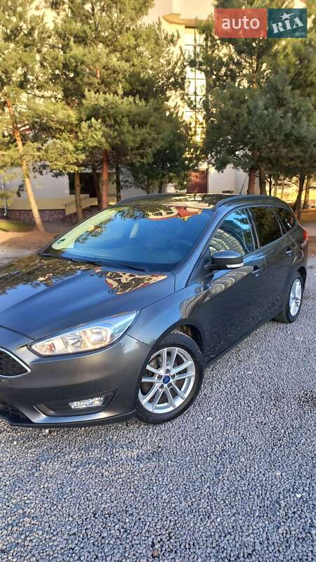Ford Focus (2016)