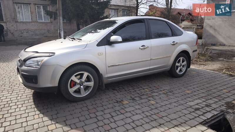 Ford Focus (2007)